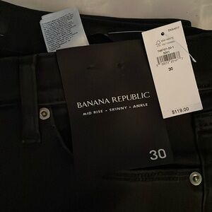 Banana Republic Black NWT mid rise skinny ankle pants